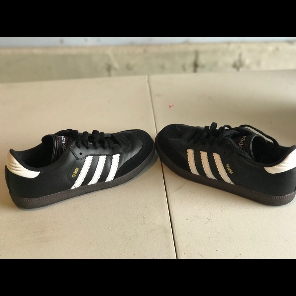 Adidas samba